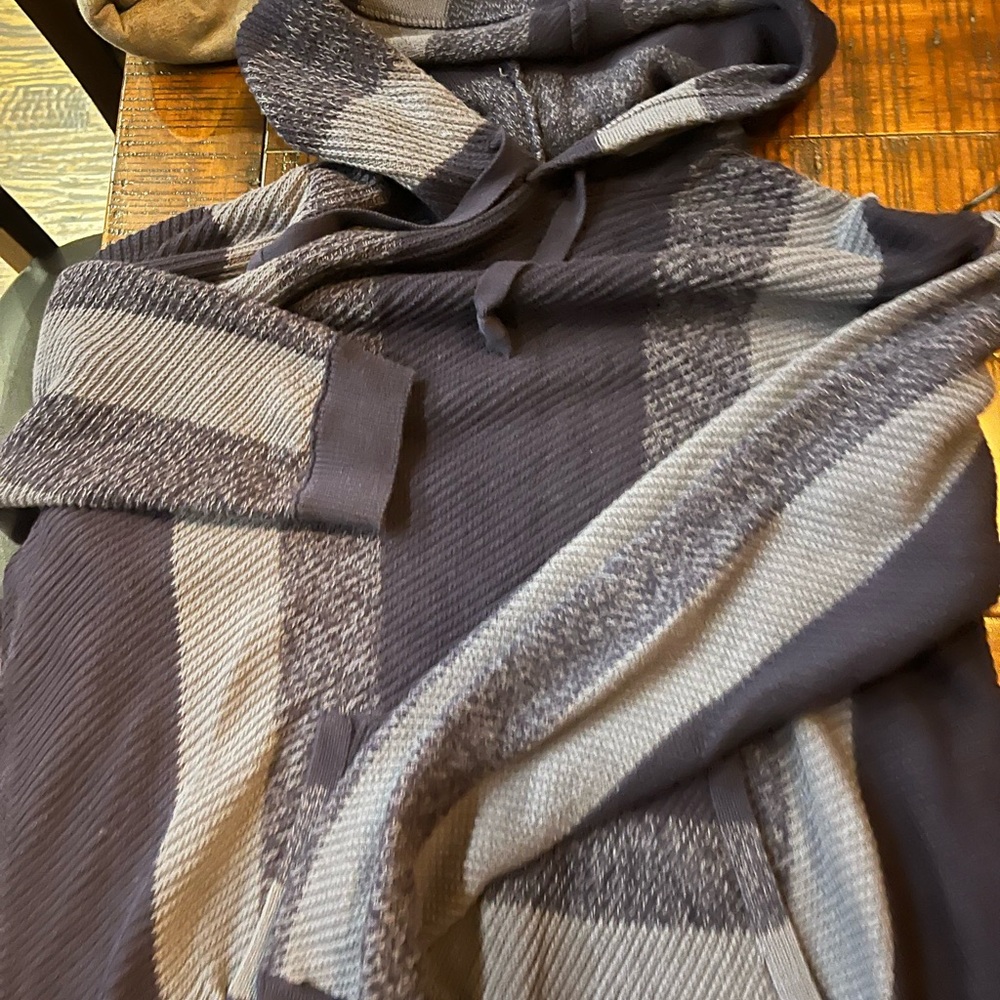Men Sweater Subcategory Identification